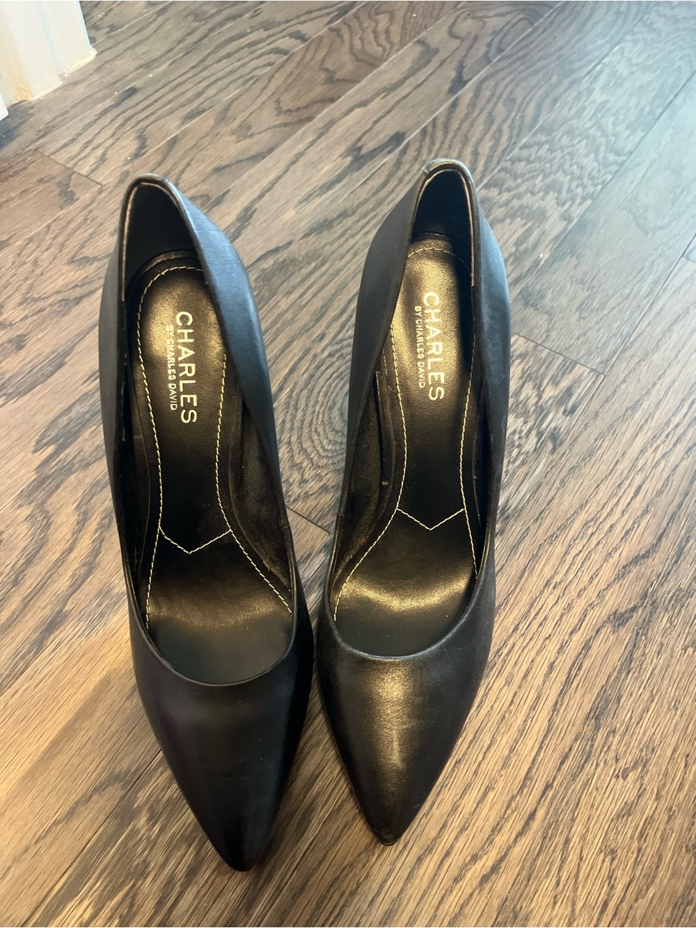 Charles By Charles David Black Pointed-Toe Leather Pumps